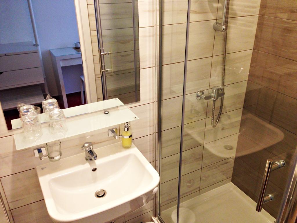 Red Carpet Rooms Zagreb Ngoại thất bức ảnh